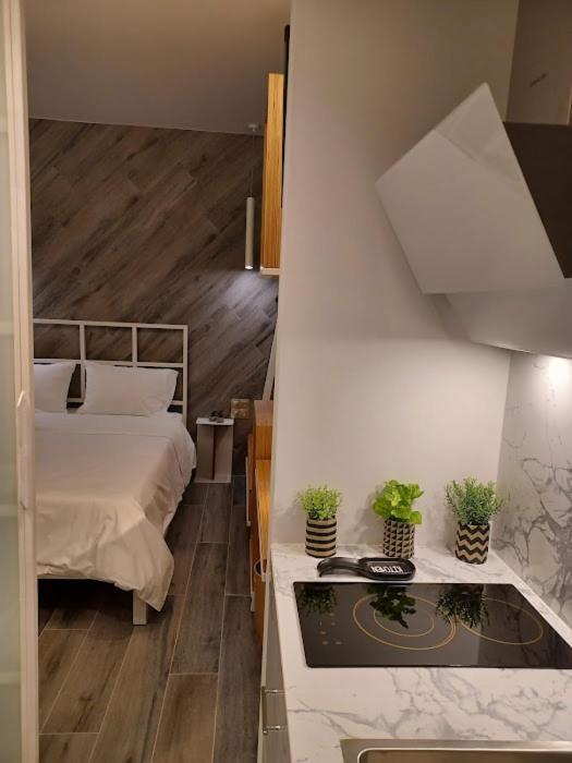 Sroom Apartment Mesolóngion Esterno foto